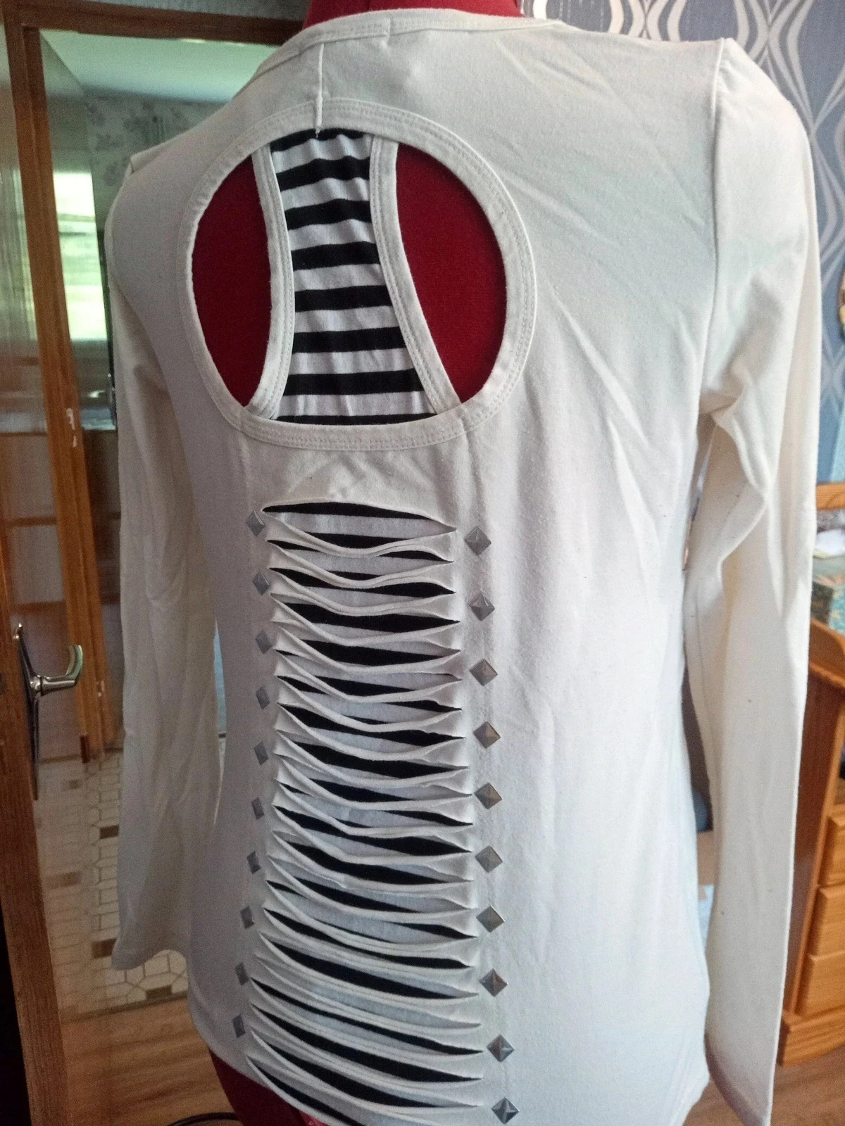 T-shirt Manches Longues Style Punk / Rock Alternatif – photo 8